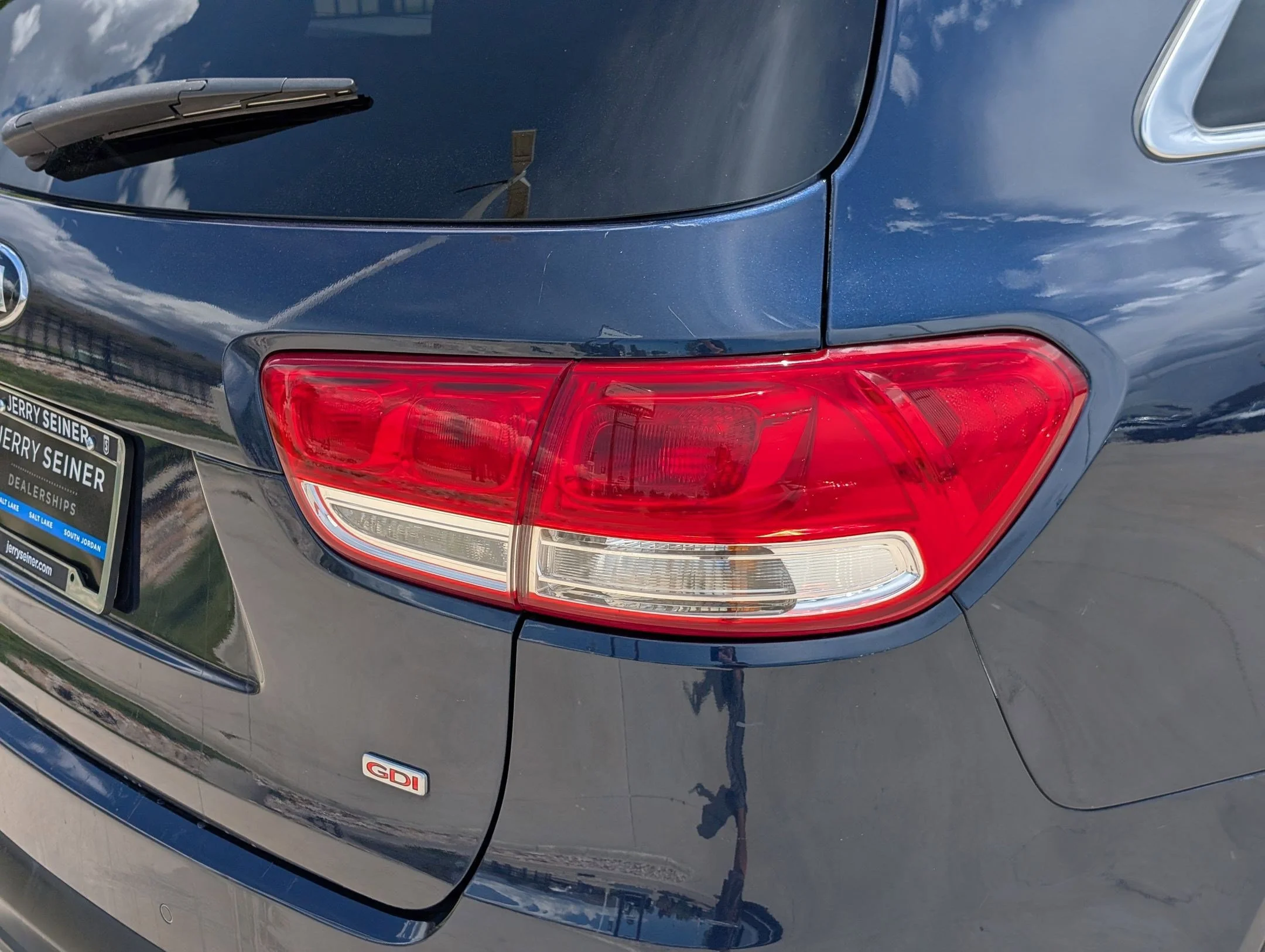 Used 2016 Blaze Blue Kia LX image 11
