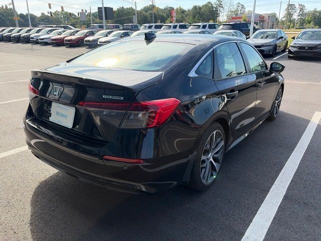 Used 2024 Black Honda Touring image 7