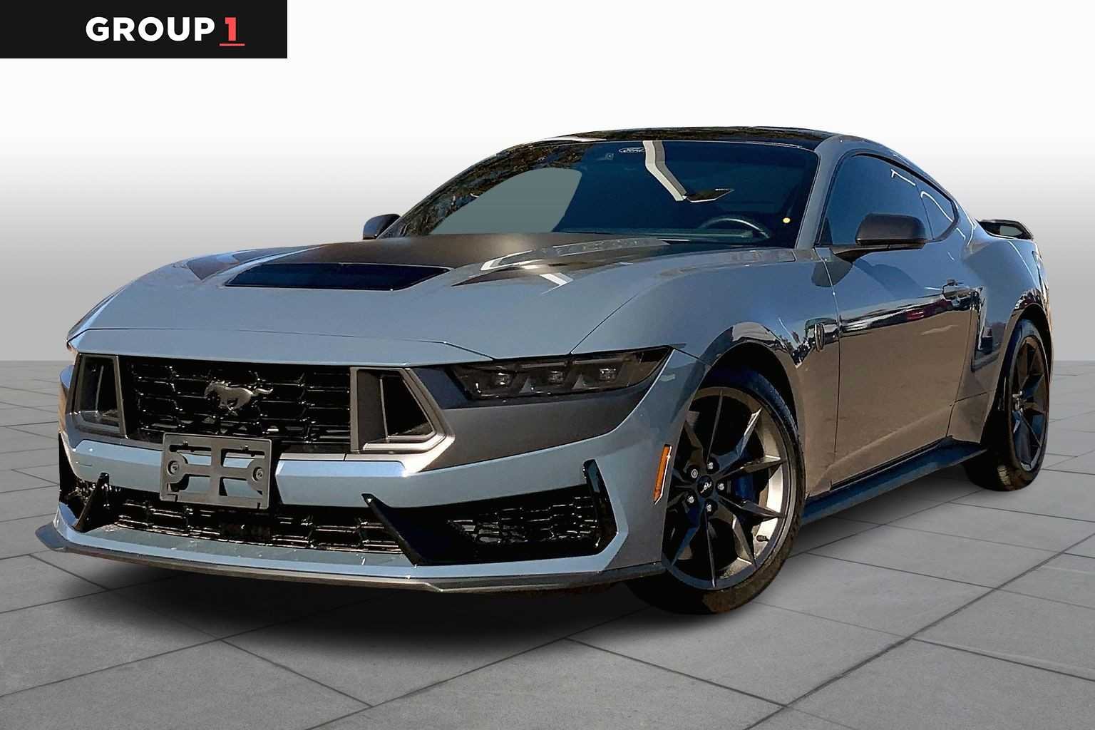 2024 Ford Mustang Dark Horse's photo