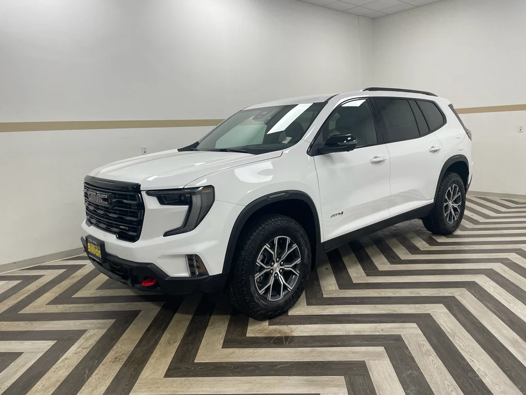 2026 GMC Acadia AT4 AWD's photo