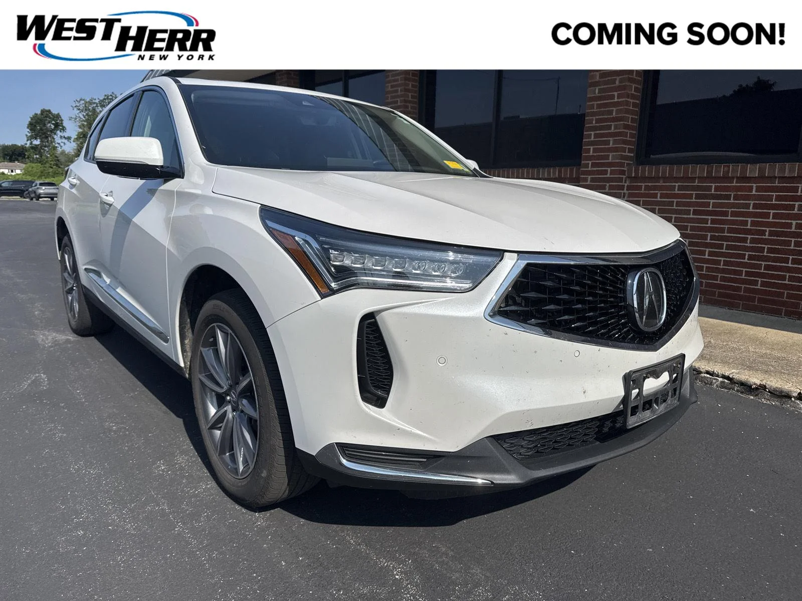 Used 2024 Platinum White Pearl Acura SH-AWD w/Tech image 1
