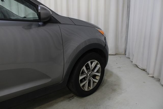 Used 2014 Silver Kia LX image 25