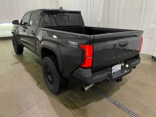2026 Toyota Tacoma TRD Off Road - Photo 6