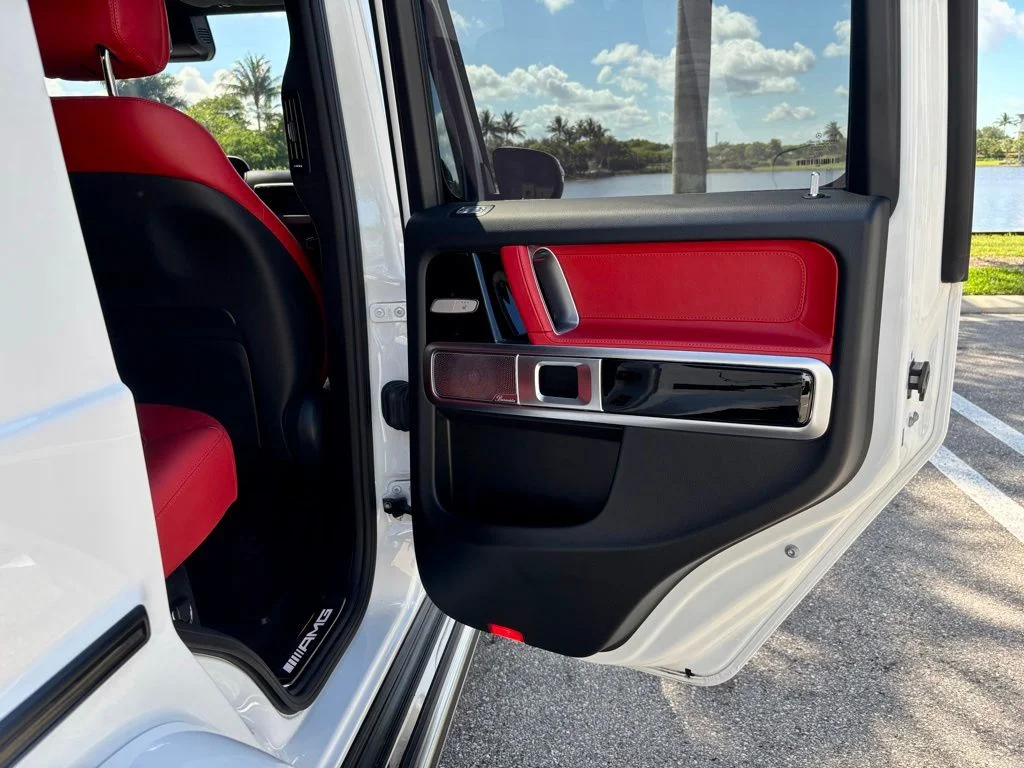 Used 2021 designo Moonlight White Metallic Mercedes-Benz G 63 AMG® image 27