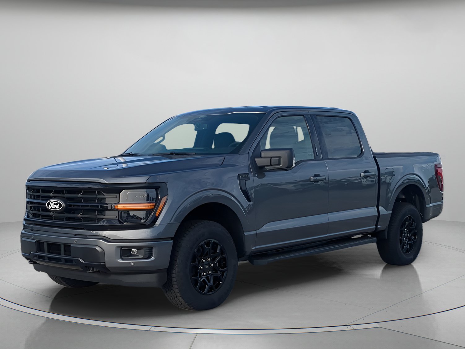 New 2026 Carbonized Gray Metallic Ford XLT image 1
