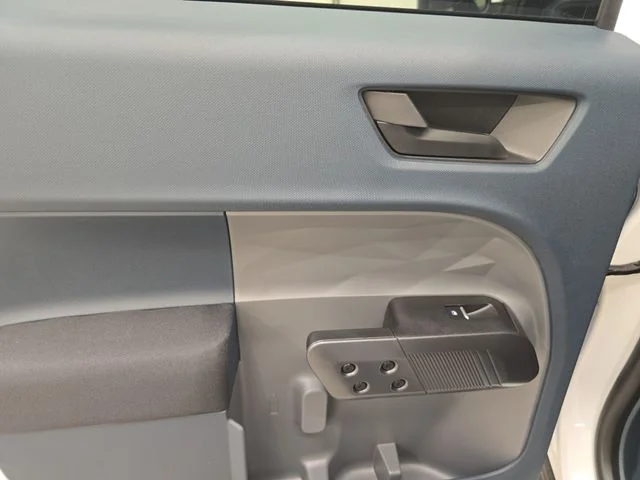 New 2026 Oxford White Ford XL image 21