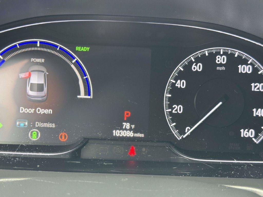 Used 2018 Black Honda Touring image 14