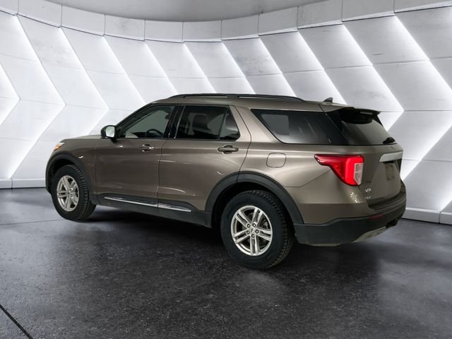 Used 2021 Gray Ford XLT image 6