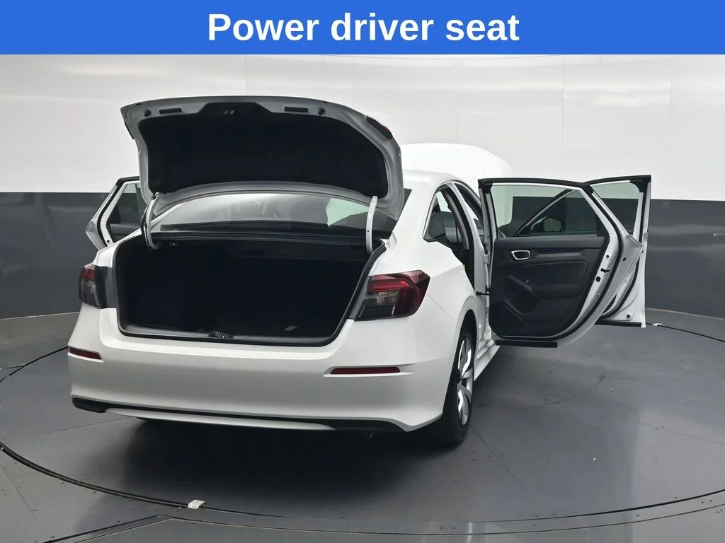 Used 2019 White Diamond Pearl Honda EX image 4