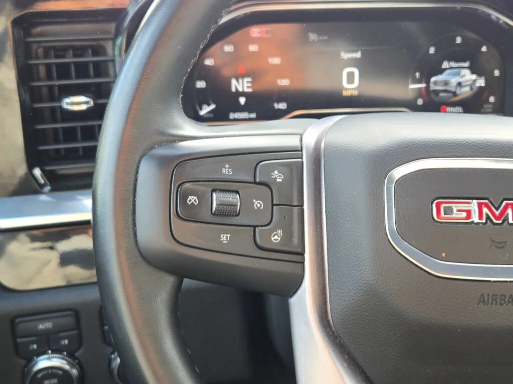 Used 2025 Blue GMC Elevation image 25