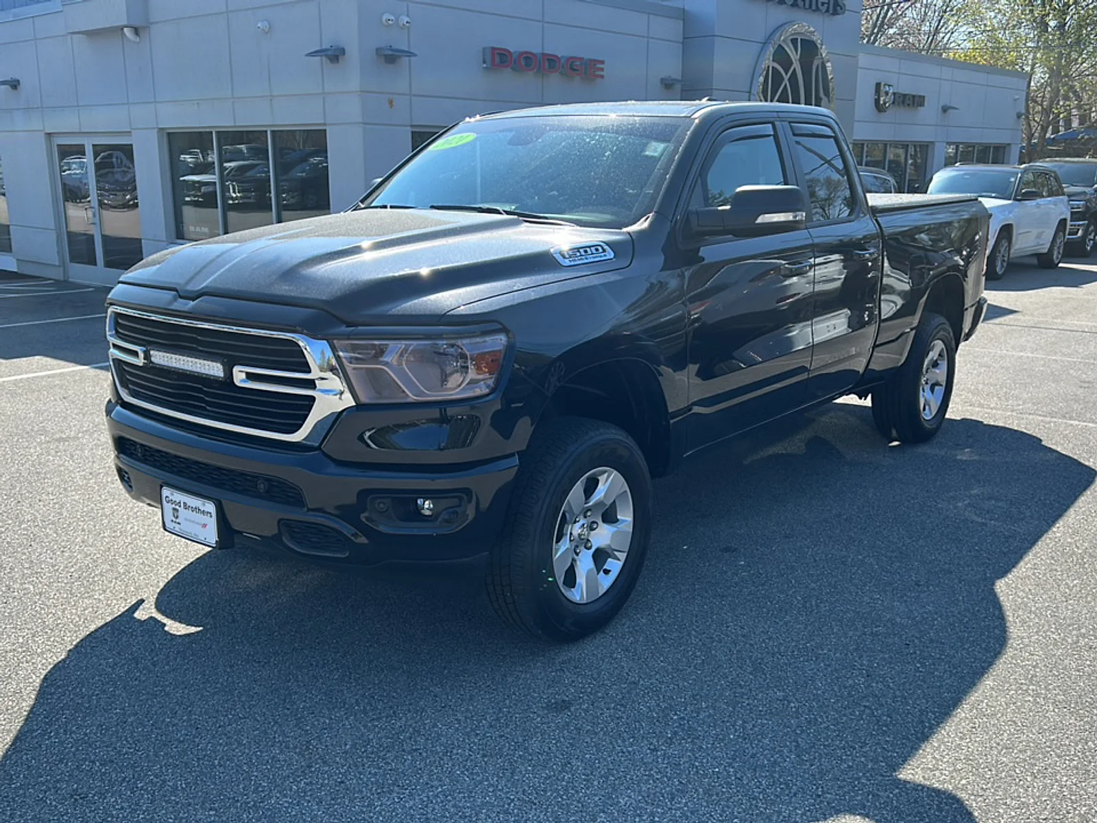 2021 RAM 1500 Big Horn/Lone Star 4x4 Quad Cab 6'4's photo