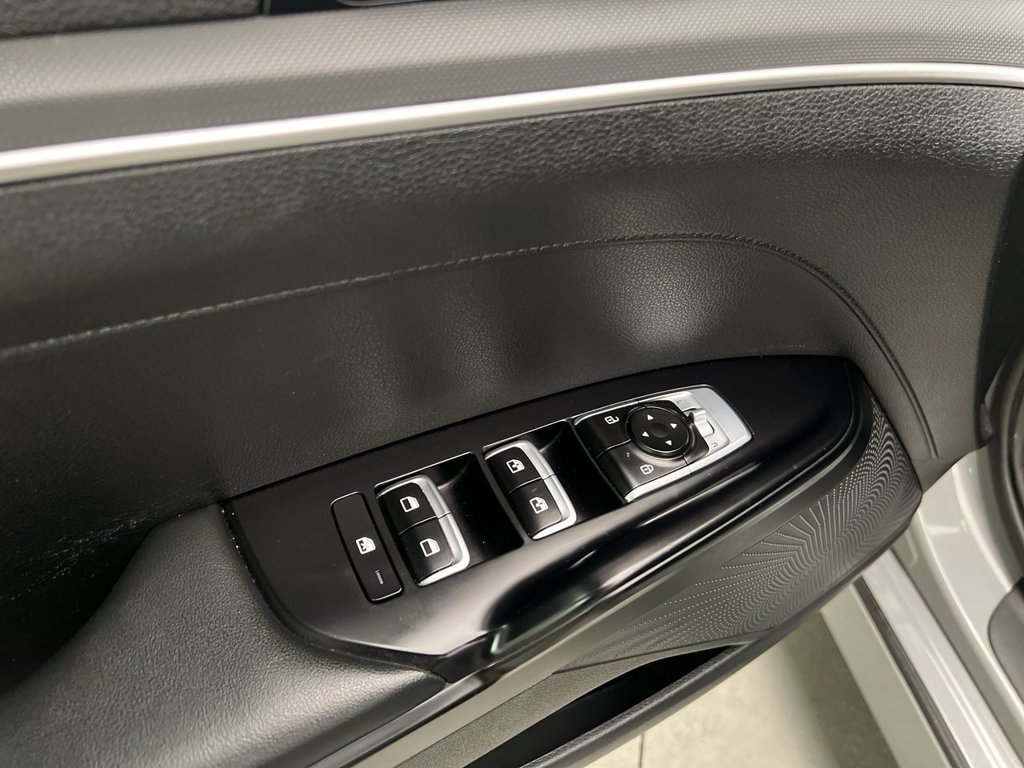 2023 Kia K5 GT-Line - Photo 13