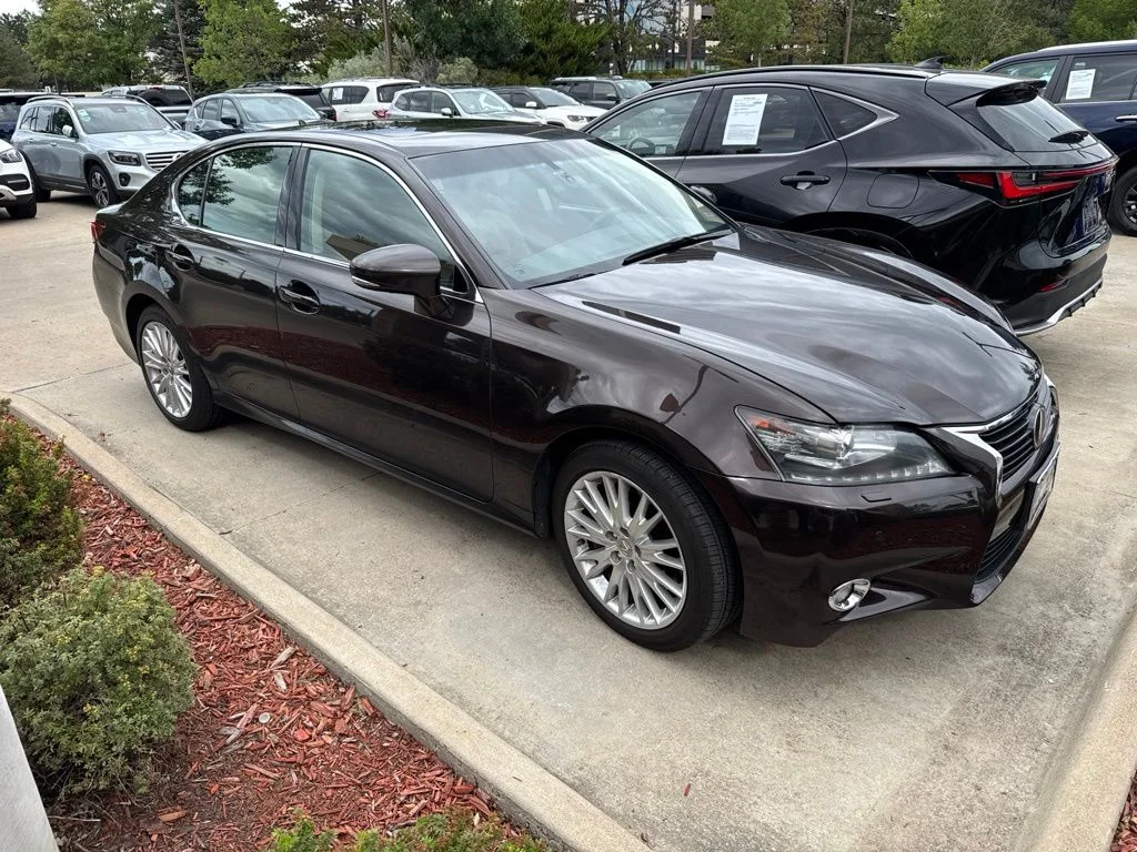Used 2013 Red Lexus 350 image 2