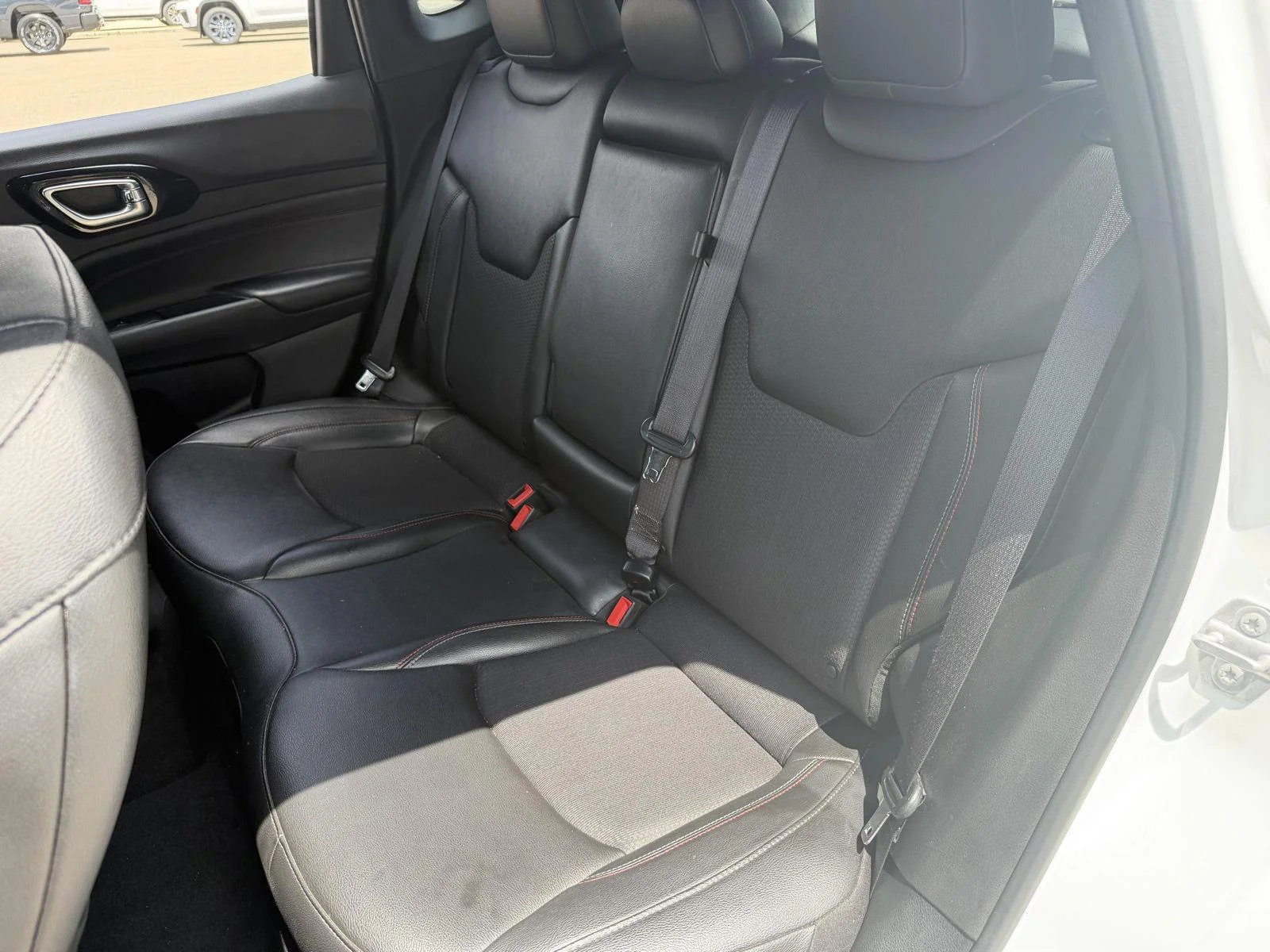 2025 Jeep Compass Trailhawk - Photo 17