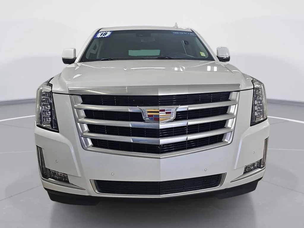 Used 2018 White Cadillac Luxury image 10