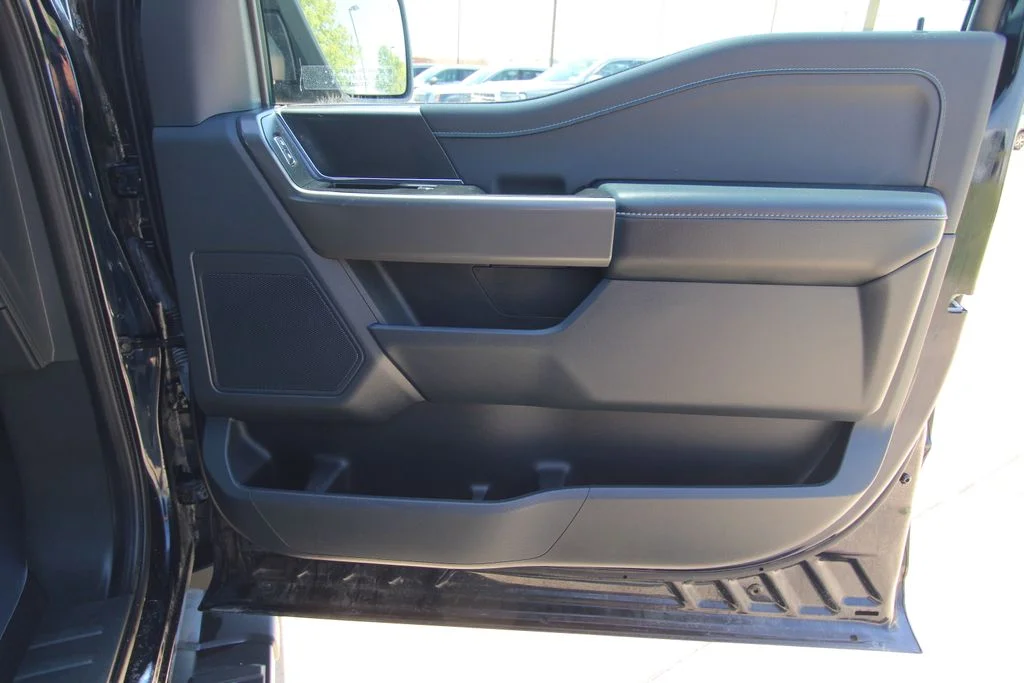 Used 2024  Ford XLT image 43