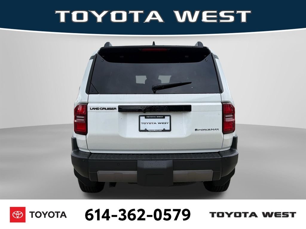 New 2027 Ice Cap Toyota Land Cruiser image 7