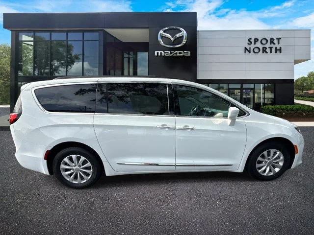 Used 2017 Chrysler Pacifica Touring-L with VIN 2C4RC1BG6HR795491 for sale in Longwood, FL