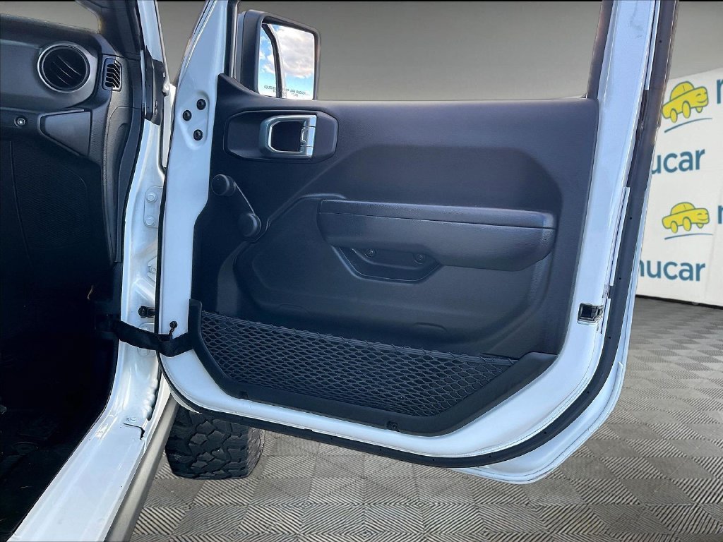 Used 2021 Bright White Clearcoat Jeep Unlimited Willys image 11