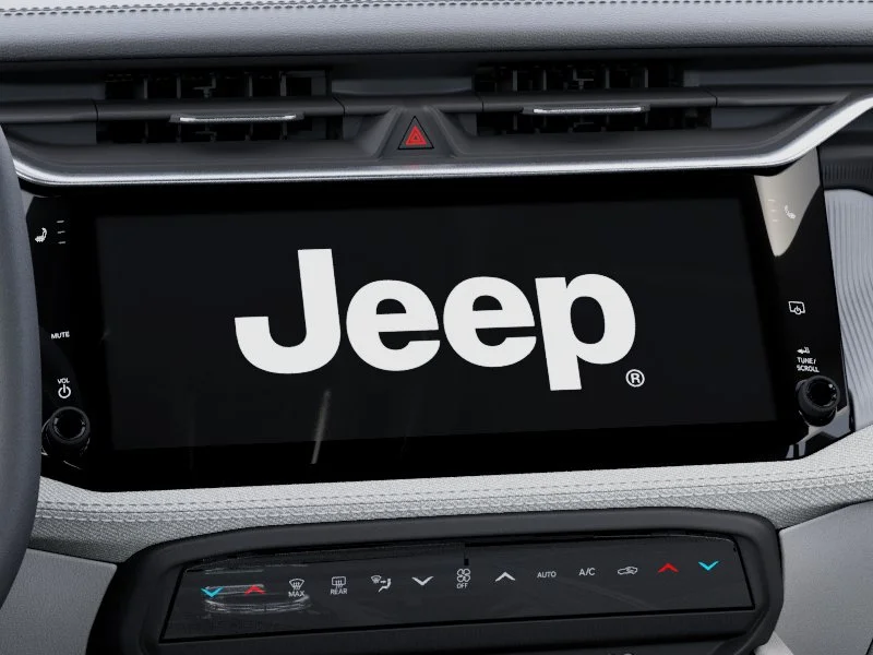 New 2026 Diamond Black Crystal Pearl-Coat Exterior Paint Jeep Laredo image 10