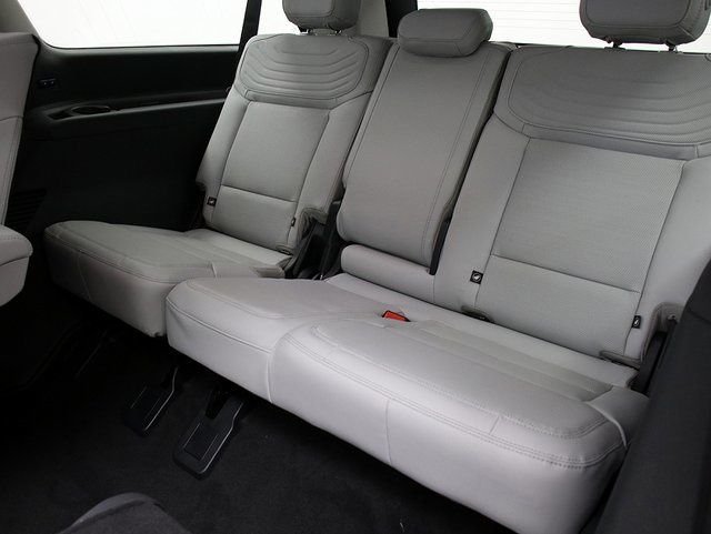 New 2025 Dark Matter Gray Metallic Ford Platinum® MAX image 12