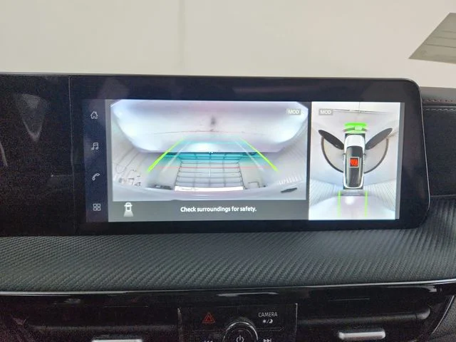New 2026 White Nissan SR image 27