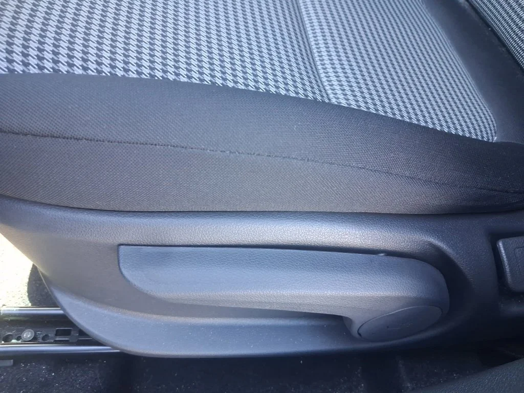 Used 2020 Black Hyundai SEL image 18