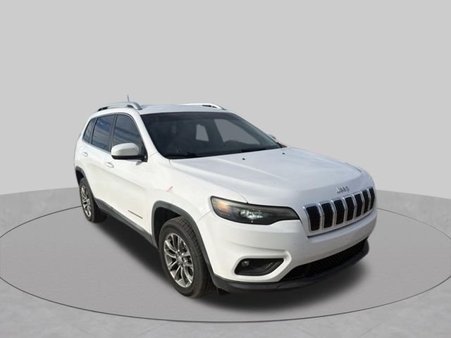 Used 2020 White Jeep Latitude Plus image 2