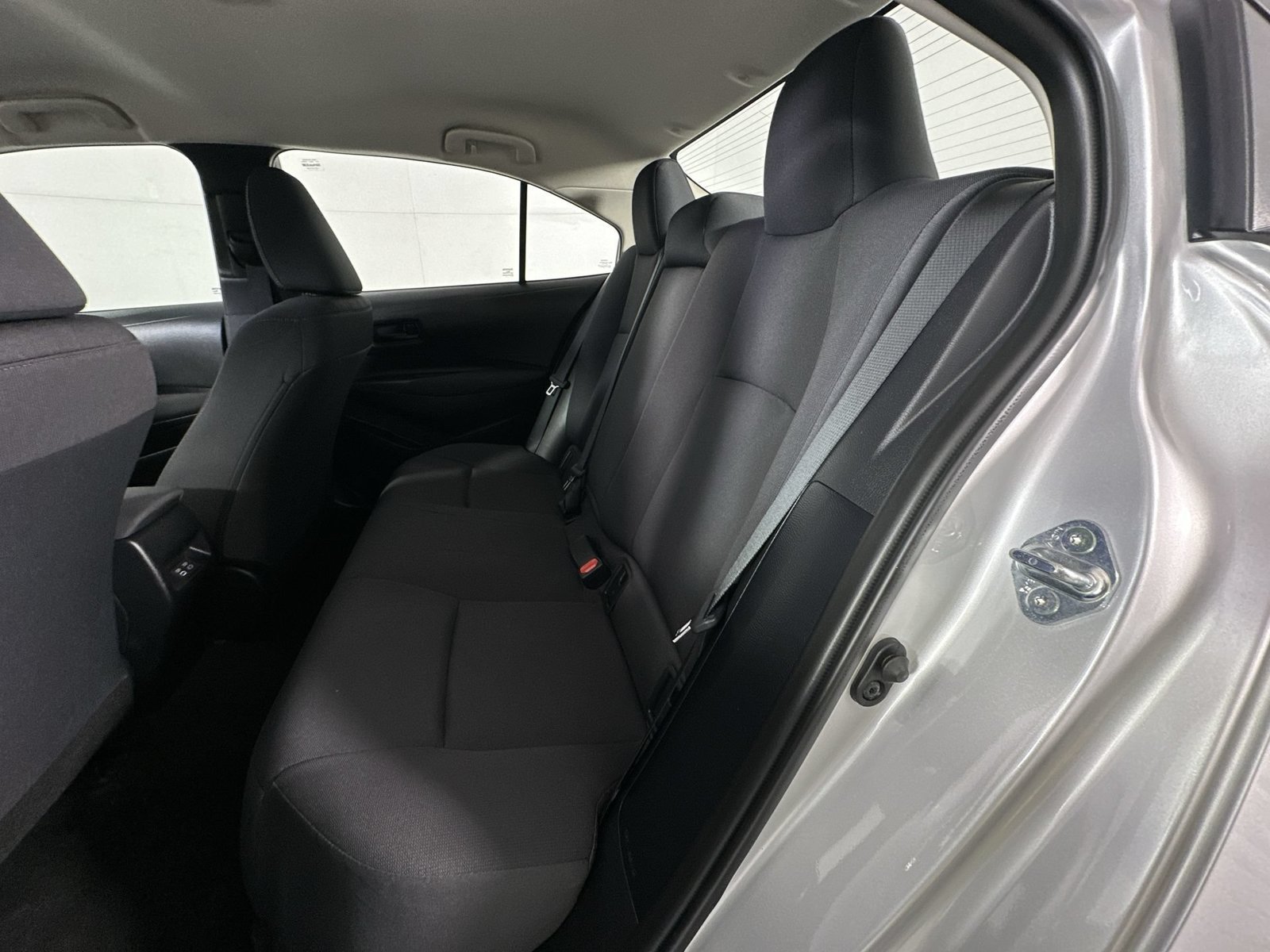 Used 2025 Silver Toyota LE image 21