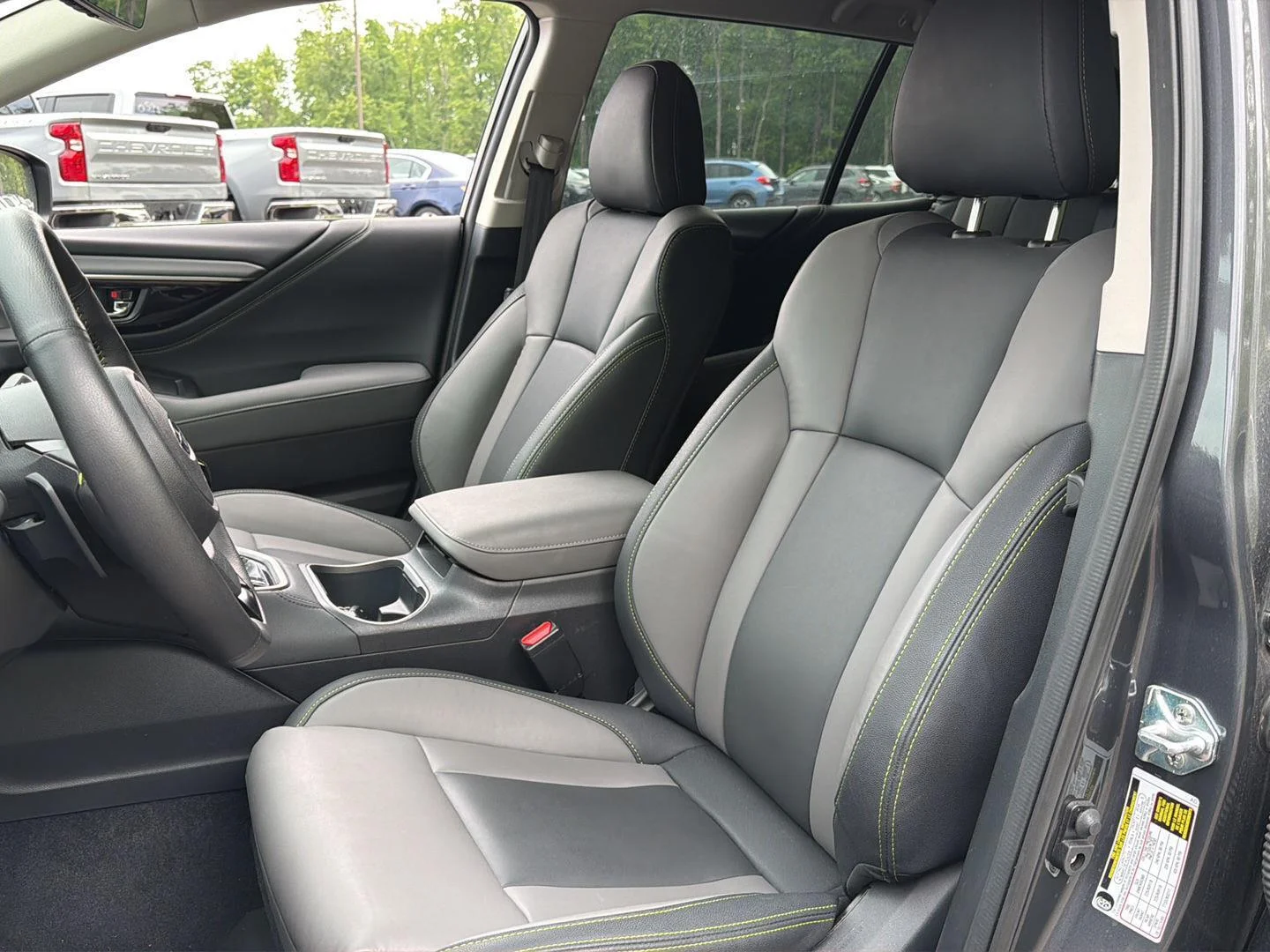Used 2025 Magnetite Gray Metallic Subaru Onyx Edition image 9