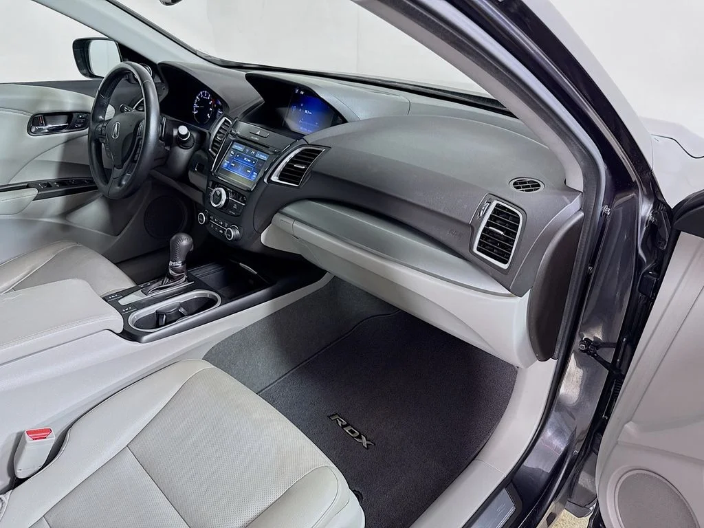 Used 2016 Graphite Luster Metallic Acura Tech Pkg image 28