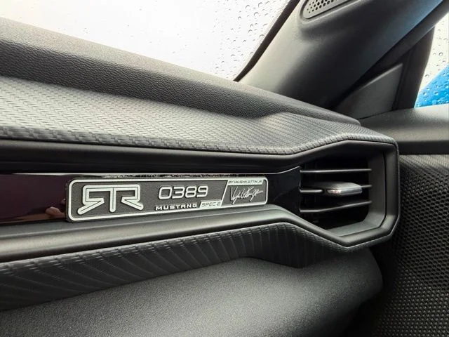 2025 Ford Mustang GT - Photo 22