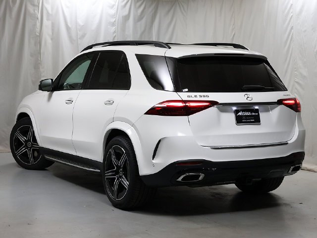 Certified Used 2026 Polar White Mercedes-Benz GLE 350 image 9