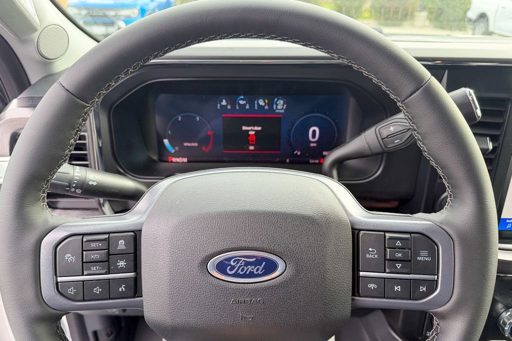 New 2026 Star White Metallic Tri-Coat Ford F-250® Lariat® image 18