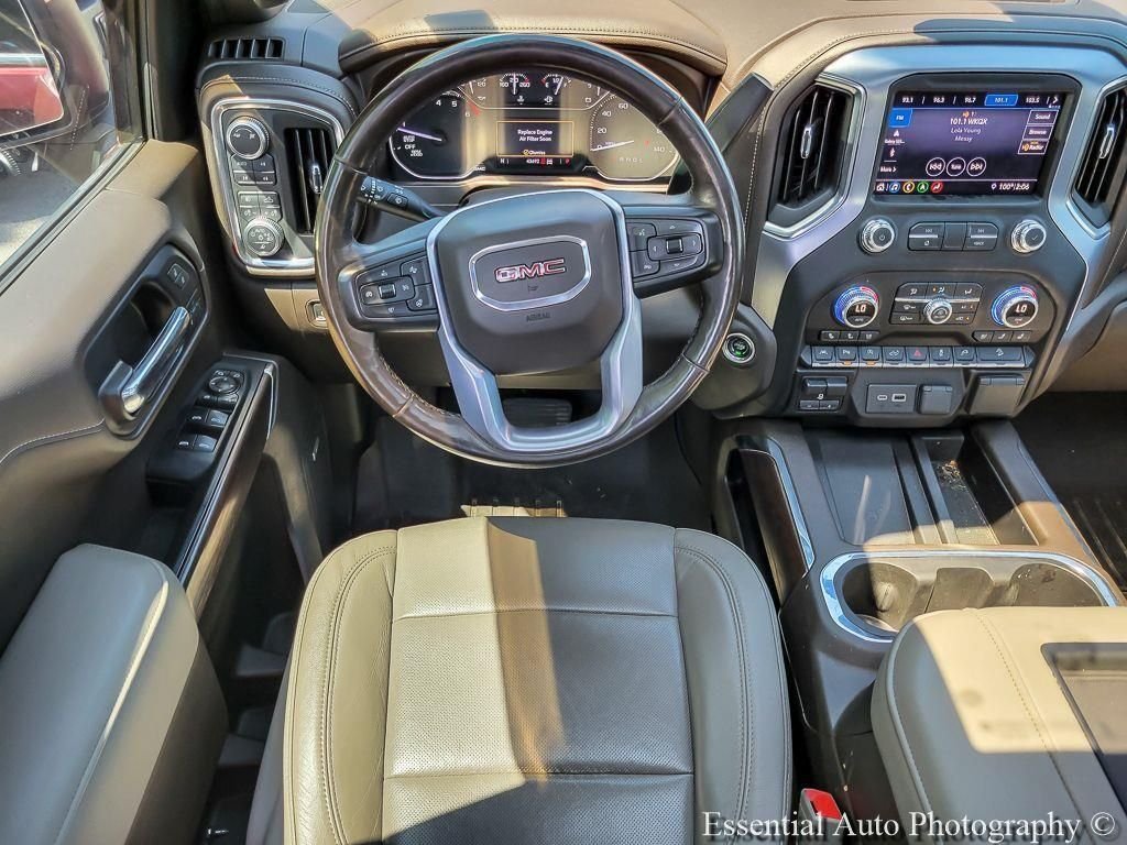 Used 2019 Red Quartz GMC SLT image 9
