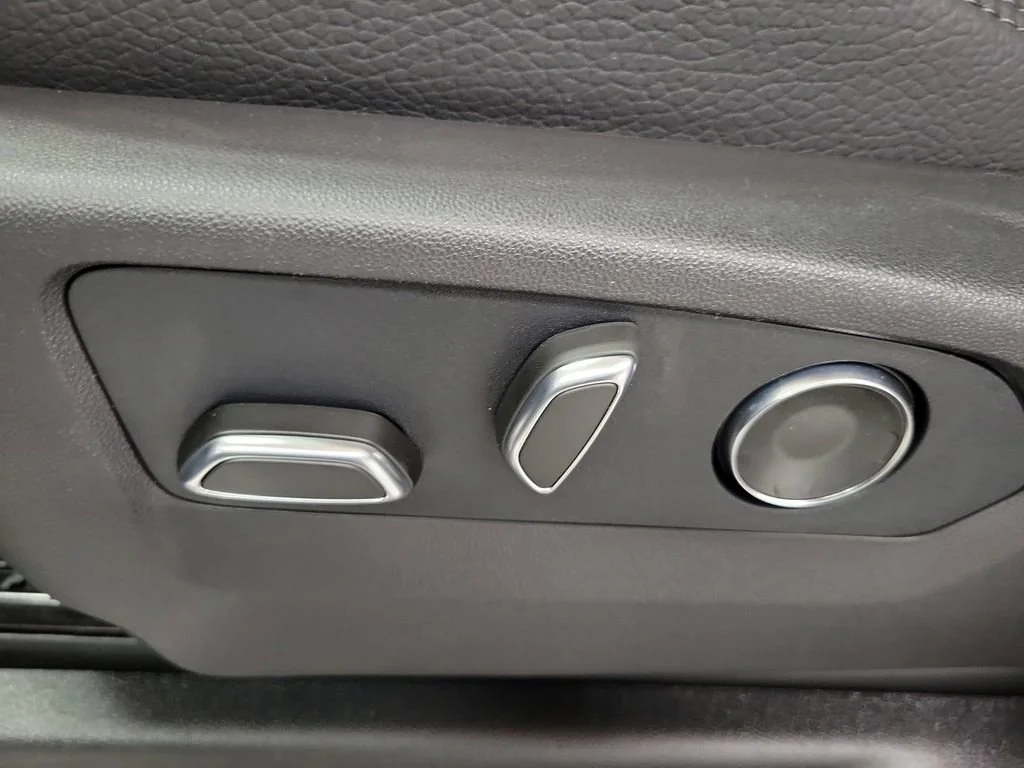 New 2026 Onyx Black GMC Denali image 6