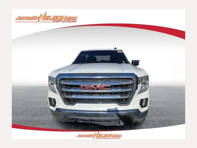 Used 2021 SUMMIT WHITE GMC SLE image 1
