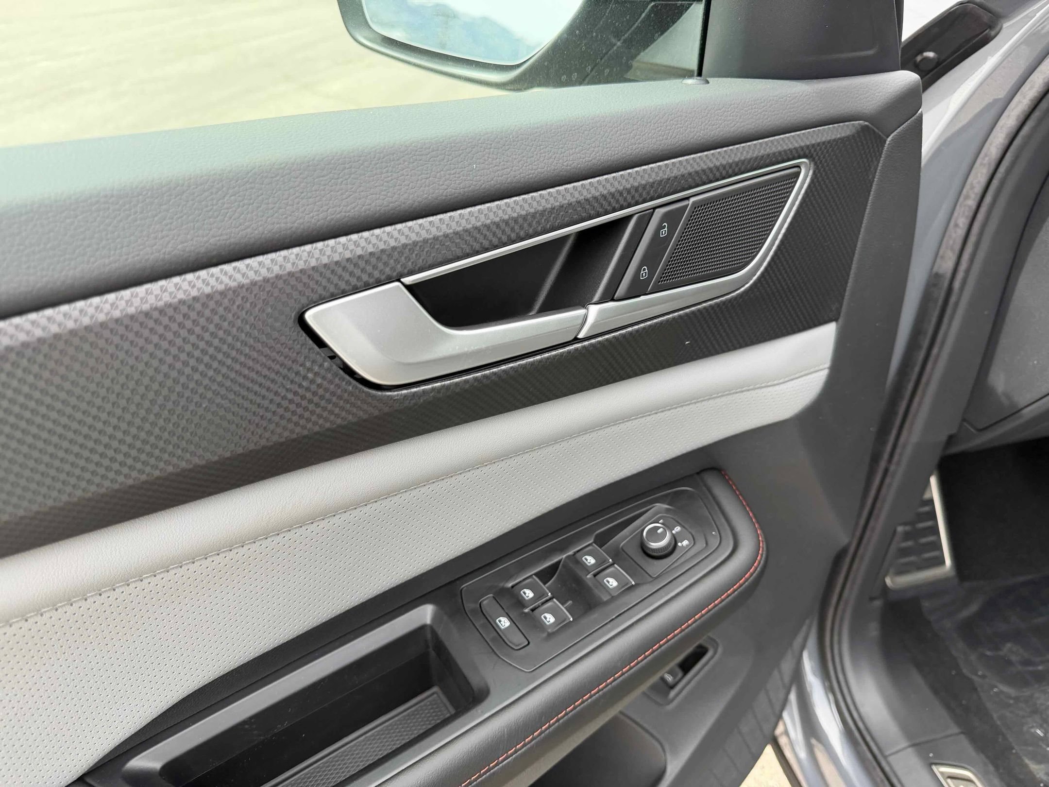 New 2026 Gray Volkswagen 2.0T Peak Edition image 17