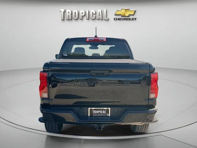 Used 2023 BLACK Chevrolet 4WD Z71 image 4