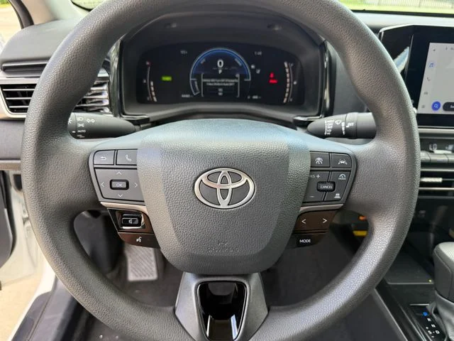 Certified Used 2025 White Toyota LE image 11