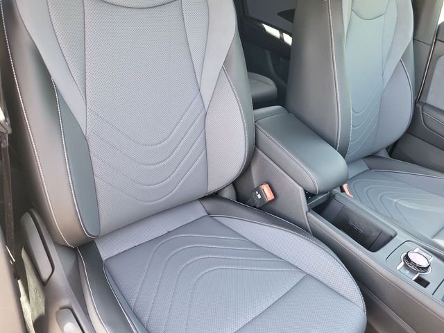 New 2026 White/off-white Volkswagen 2.0T SE R-Line Black image 19
