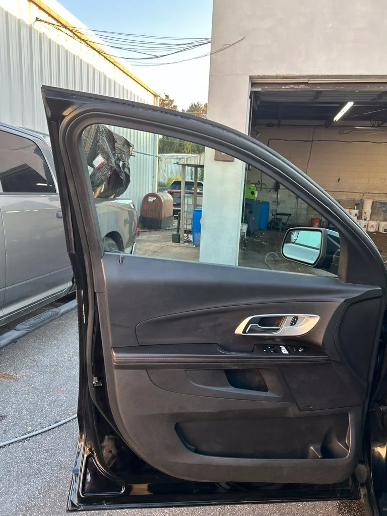Used 2014 Black Chevrolet LT image 11