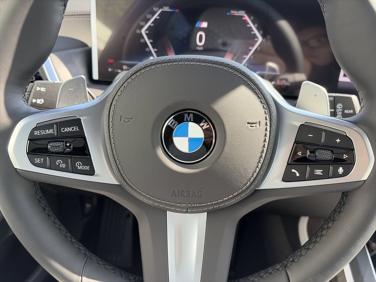 New 2027 Alpine White BMW xDrive40i image 22
