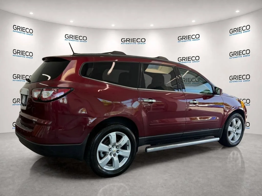 Used 2017 SIREN RED TINTCOAT Chevrolet LT image 7