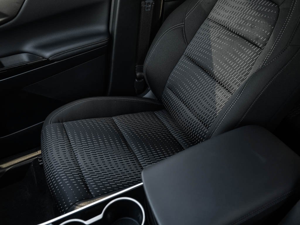 New 2027 Lakeshore Blue Metallic Chevrolet LT image 23