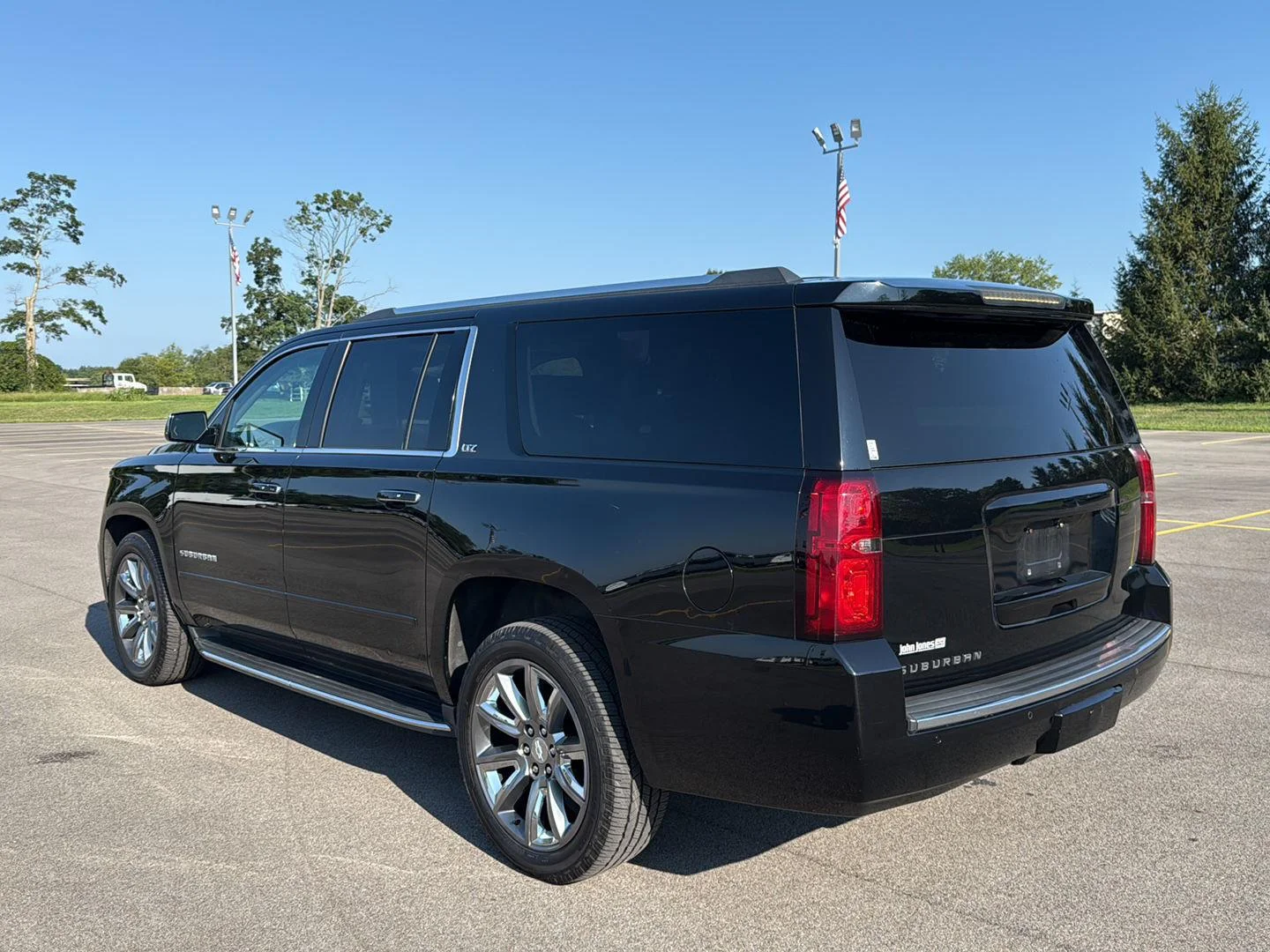 Used 2016 BLACK Chevrolet LTZ image 6