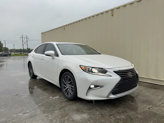2018 Lexus ES Base