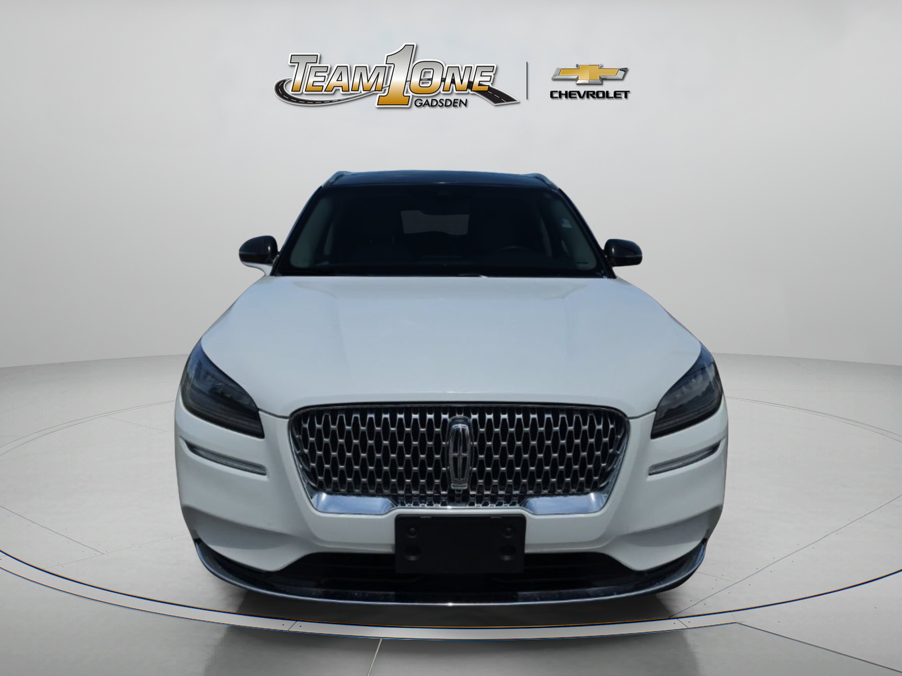 Used 2020 White Lincoln Reserve image 2
