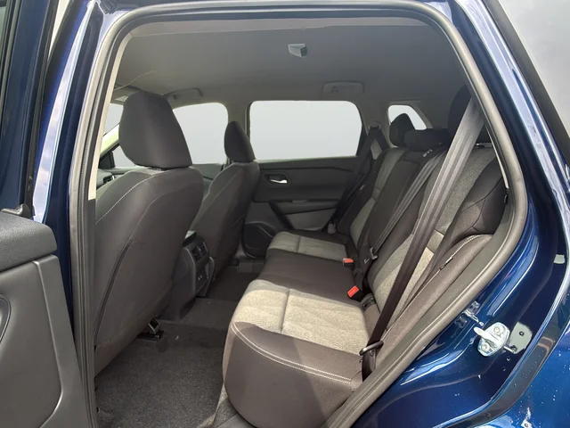 New 2026 Deep Ocean Blue Pearl Nissan SV image 27
