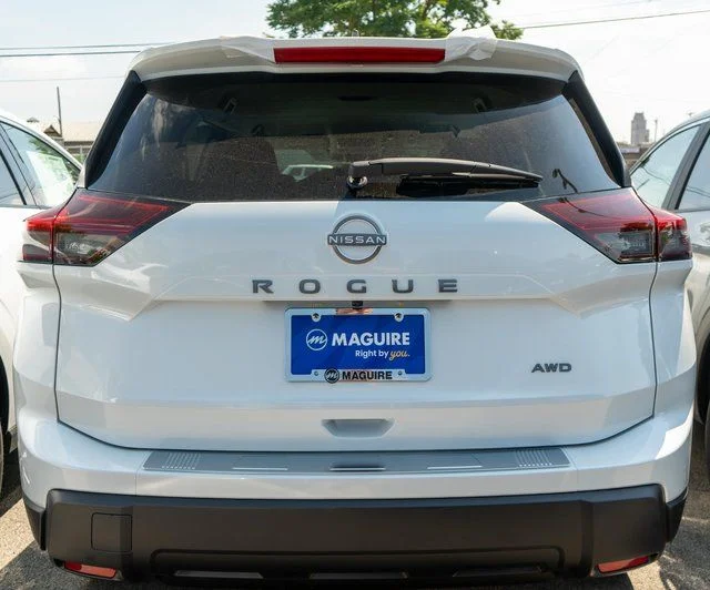 New 2026 White Nissan SV image 6